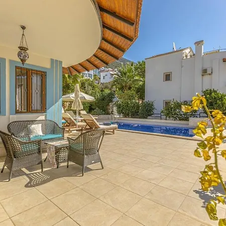 Villa 3 Bedroom With Large Pool Area And Top Floor Panoramic Views Kas